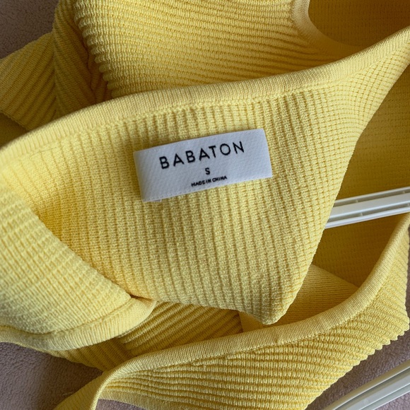 Aritzia sculpt tank top - Picture 2 of 2